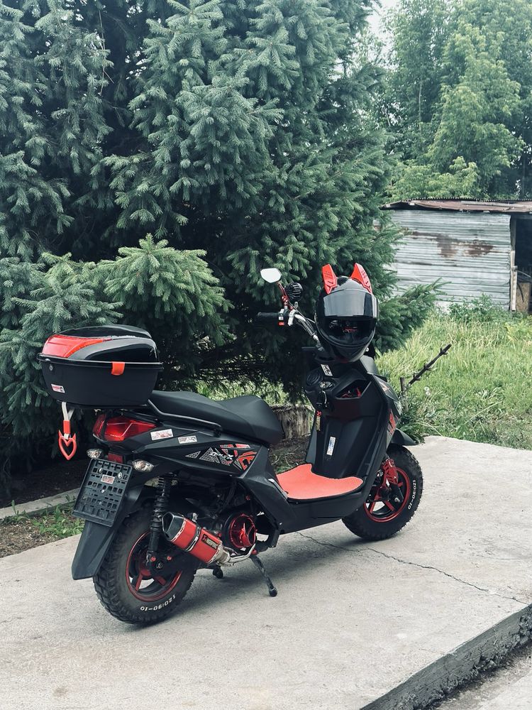 Лия мопед 150кубов