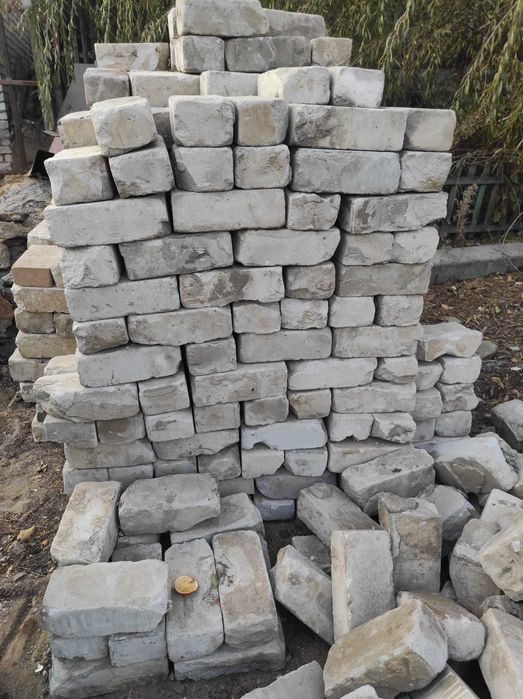 Продам кирпич силикатный