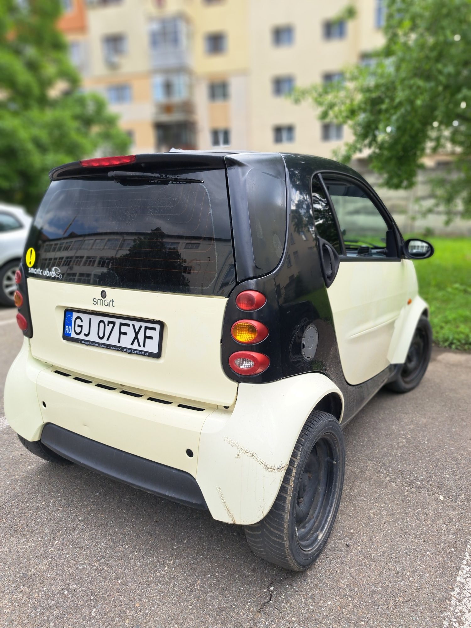 Smart for two city coupe