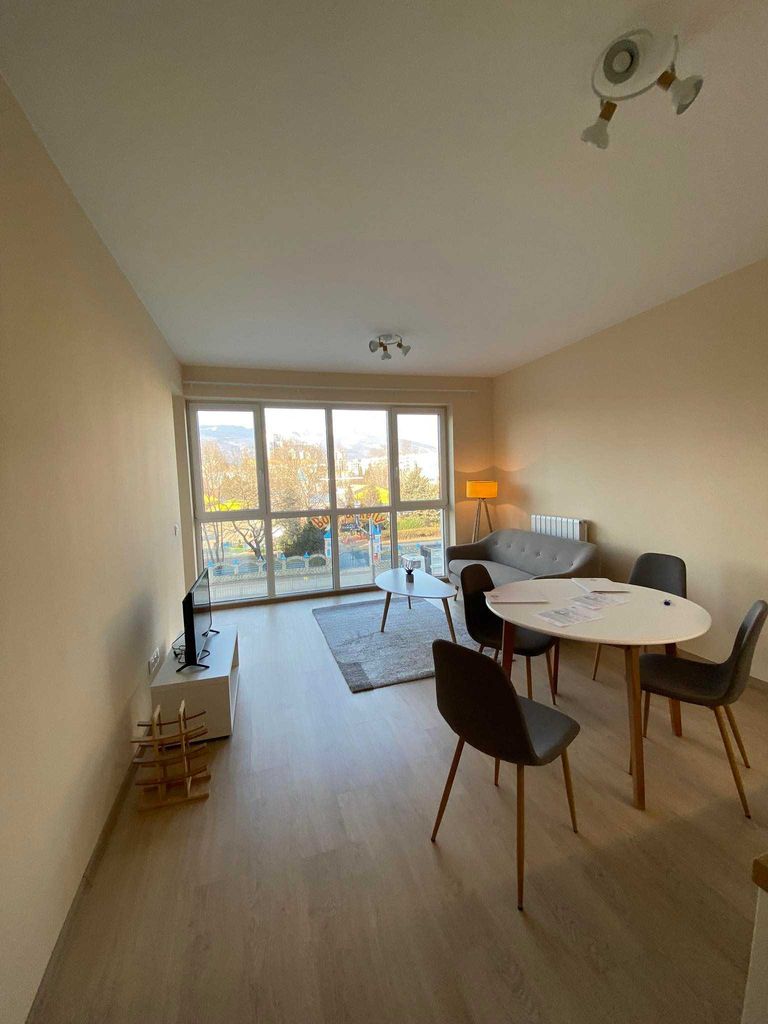 Дава се под наем Двустаен апартамент в София, Младост 3 - 60 кв.м за 459 € - Снимка #1