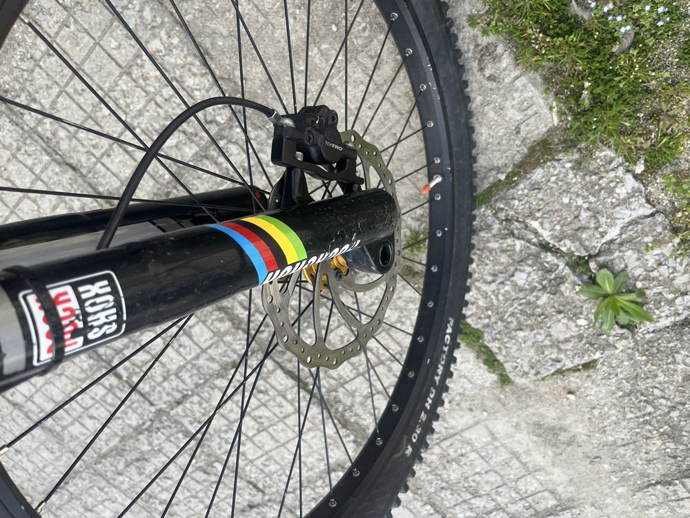 Trek 9.9 carbon.