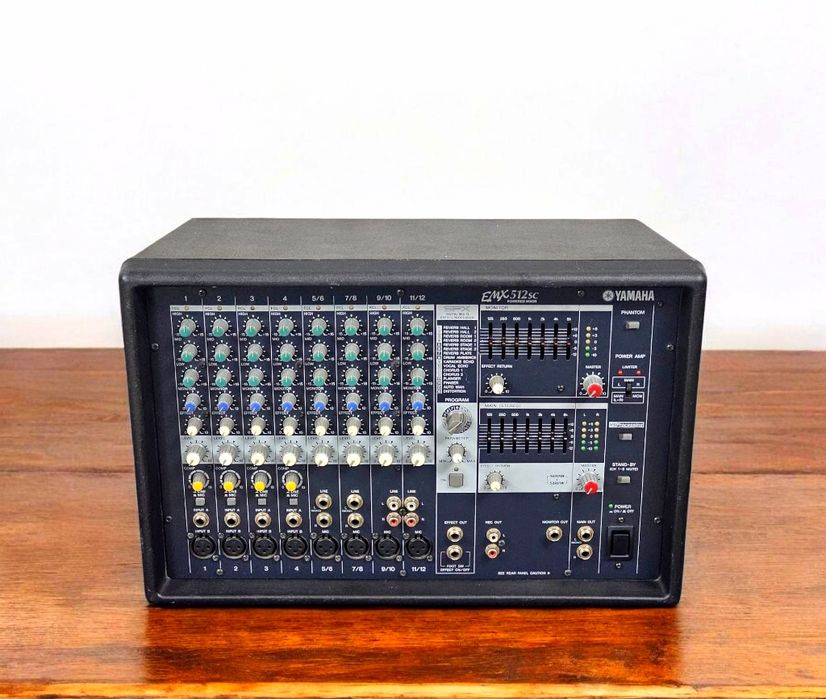 Активный микшерный пульт YAMAHA EMX512SC