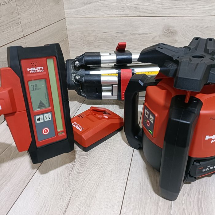 Laser profesional rotativ Hilti PR 2 HS fabricatie 2024 cu trepied