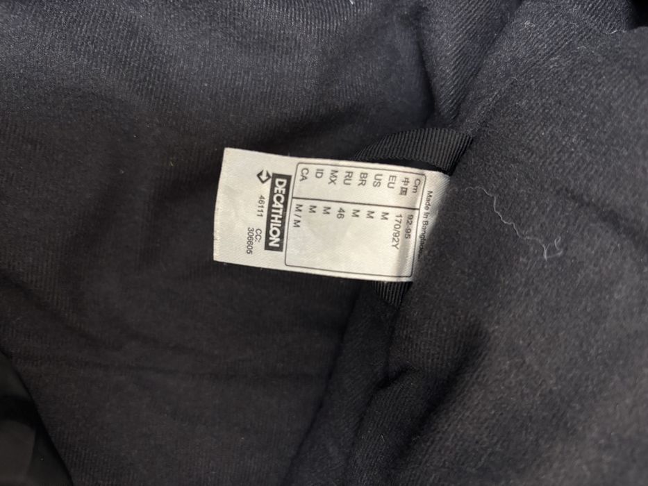 Geaca de dama anti-vânt