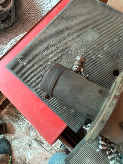 2 bucati Banc scule metal