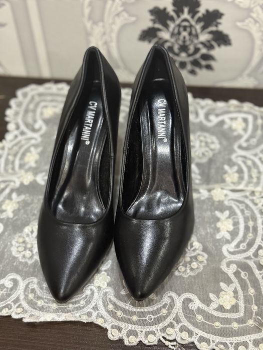 koja qora tufli yengi