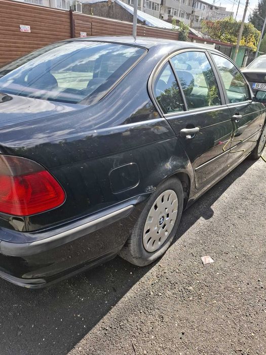 BMW e 46 benzina 900 EURO