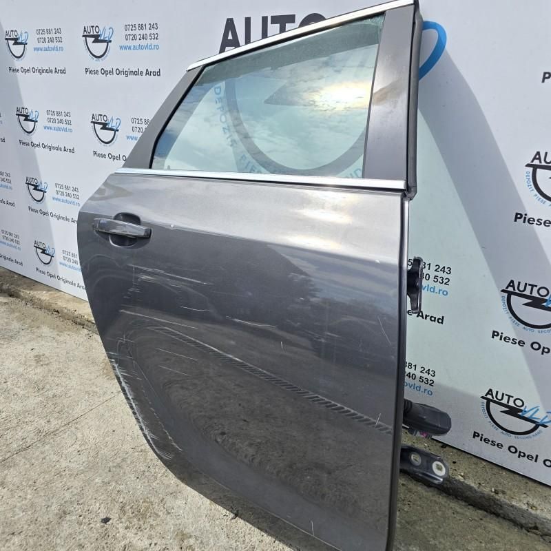 Portiera usa dreapta spate Opel Astra J Facelift