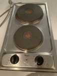 Plita electrica Worlpool inox masiv, incorporabila 2 ochiuri