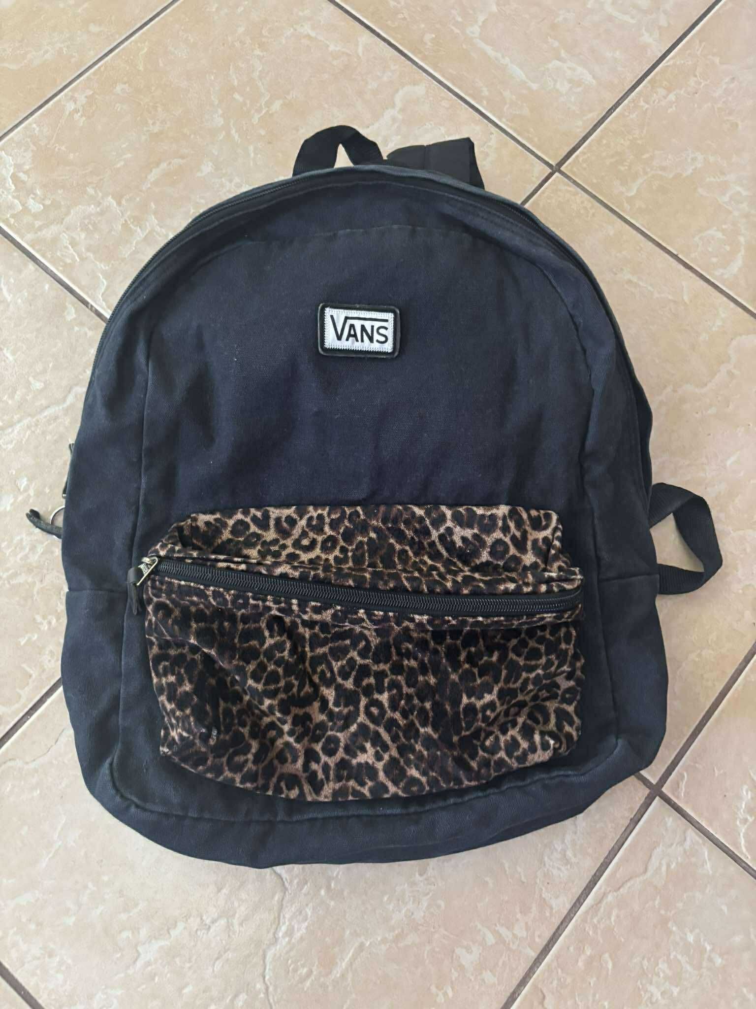 Раница Черна Vans