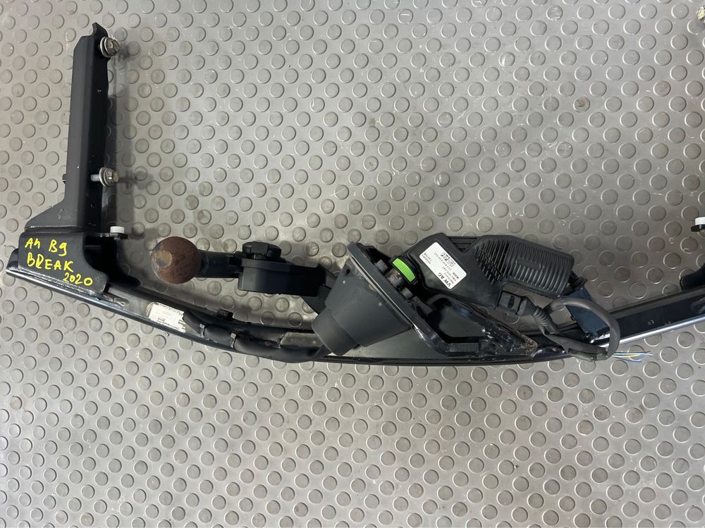 Carlig Remorcare/Tractare OEM Audi A4 B9
