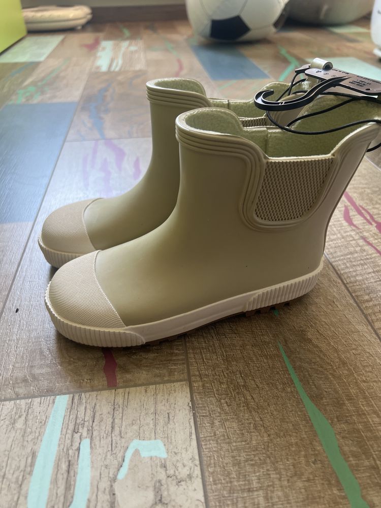 Детски маратонки, SNEAKERS, зимни ботуши 28,29,31 номер