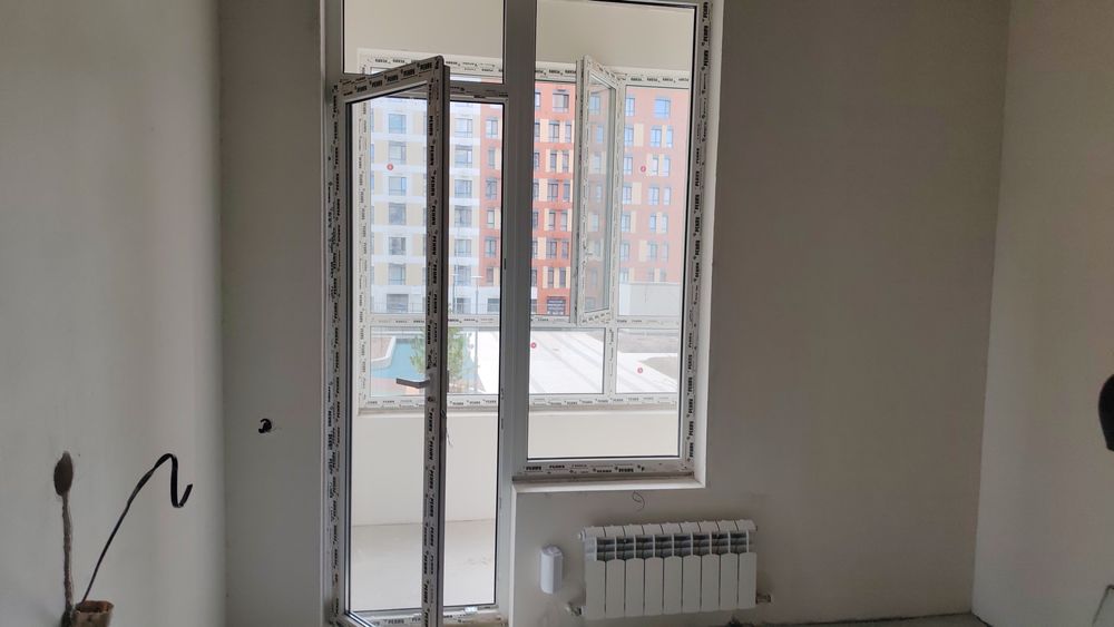 Дверной блок на балкон