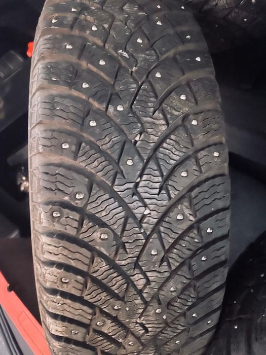 Pirelli Ice Zero-2 комплект, б/у 1 сезон!