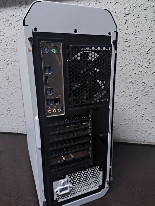Gigabyte Z590+i9 11900K+32Gb+RTX2070