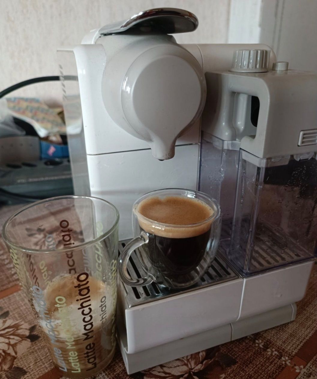 Delonghi EN560 Nespresso Latisima