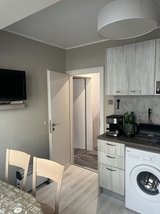 Продава се Двустаен апартамент в Варна, Базар Левски - 59 кв.м за 2526 €/кв.м - Снимка #2