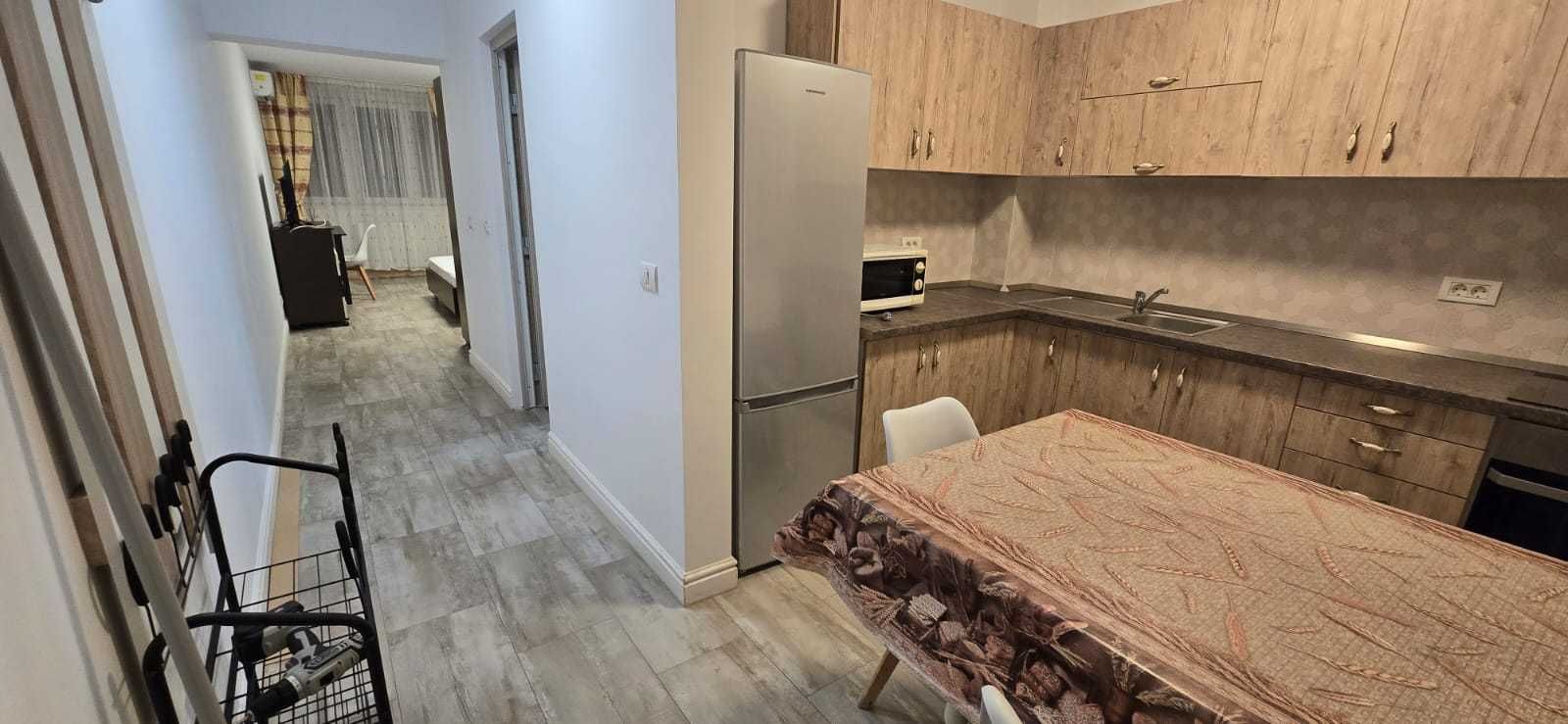 Inchiriez apartament cu o camera