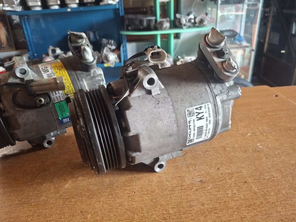 Compresor aer condiționat Opel Astra H Zafira Meriva 1.4i 1.6i (04-10)