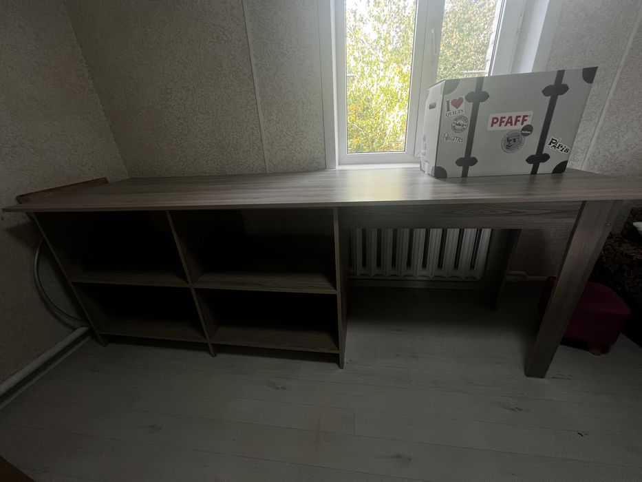 Стол швейный