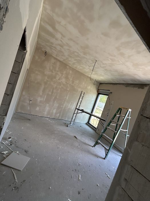 Amenajeri interioare Apartamente si case