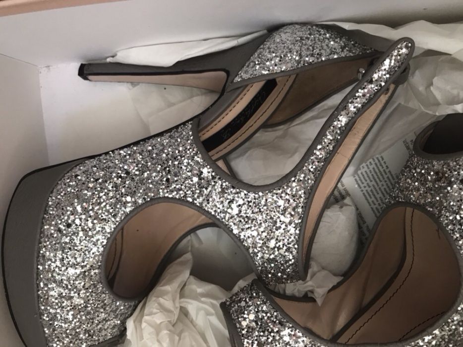 Pantofi Musette argintii