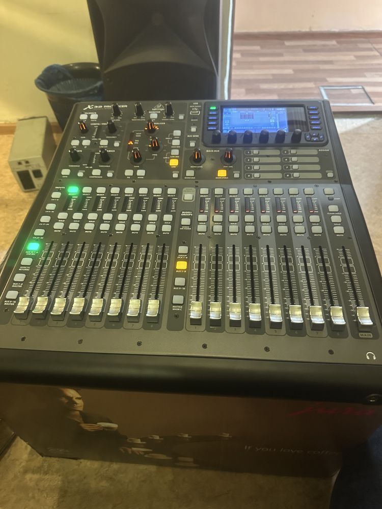 Behringer x32 producer