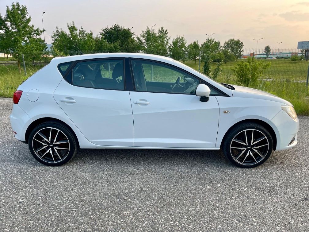 SEAT IBIZA 1,2 86cp