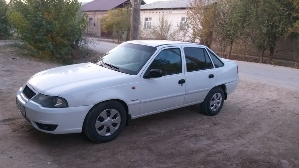 Neksiya 2 Dons 1.6 2009