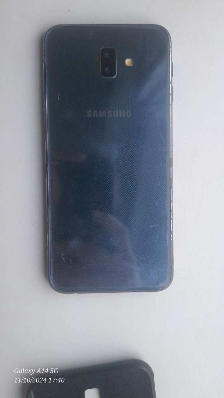 Samsung J6+ 32GB sirochna sotiladi pul zarur