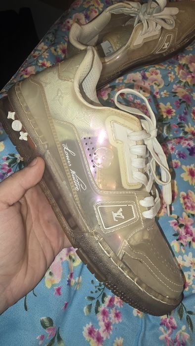 Vând Adidas LV Trainer Transparent