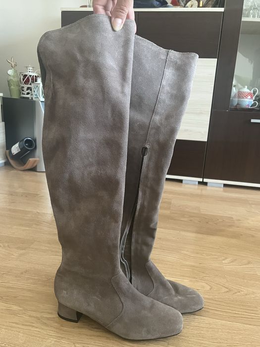 Ботуши от естествен велур