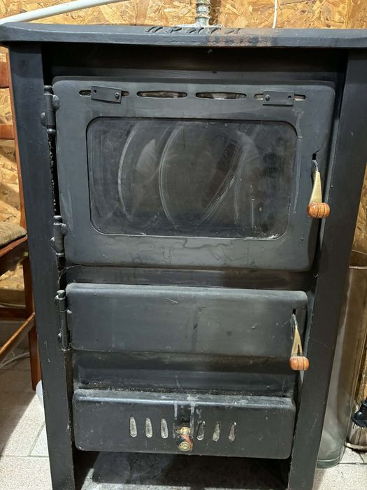 Камина с водна риза Прити