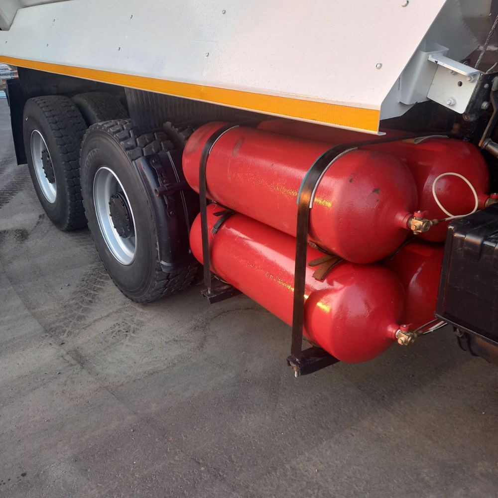 Euro kamaz 6520 yuk avtomobili