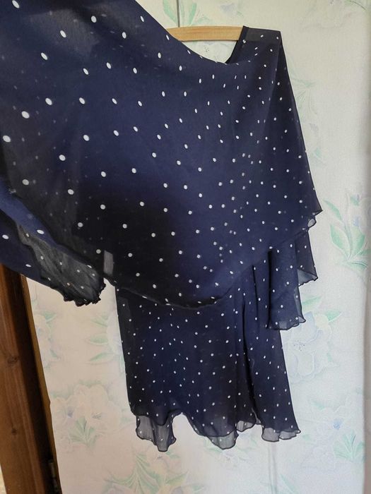 Tunică de voal, bleumarin cu buline albe mici, măr. universală