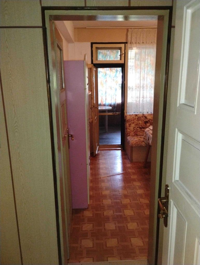 Продава се Четиристаен апартамент в Хасково, Овчарски - 169 кв.м за 1515 €/кв.м - Снимка #15