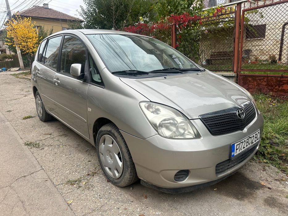 toyota corolla verso 1.6