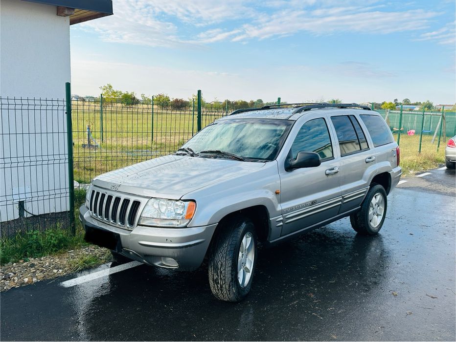 Vând Grand Cherokee!