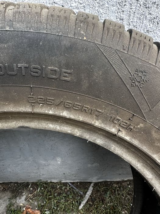 Продам резину 225/65/17 Б/у