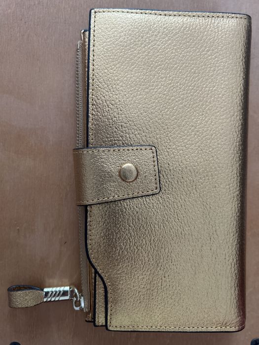 Партмоне продаю