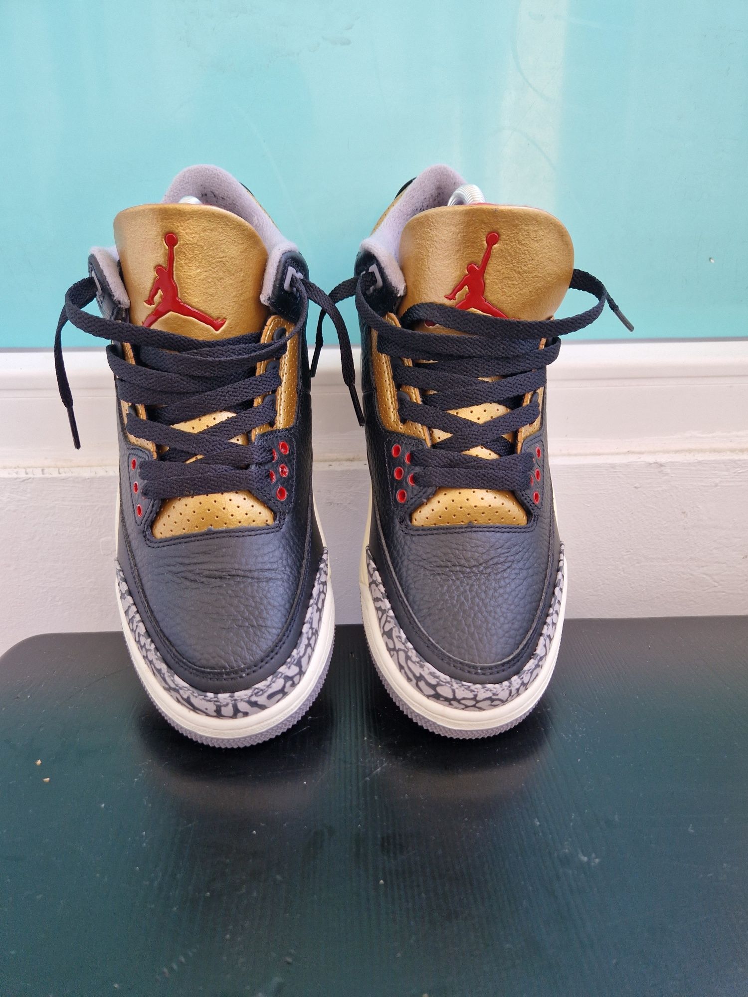 Air Jordan 3 Retro "Black Cement Gold"