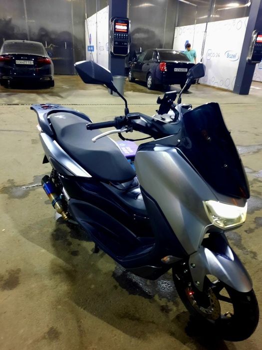 Skuter sotiladi Yamaha N max