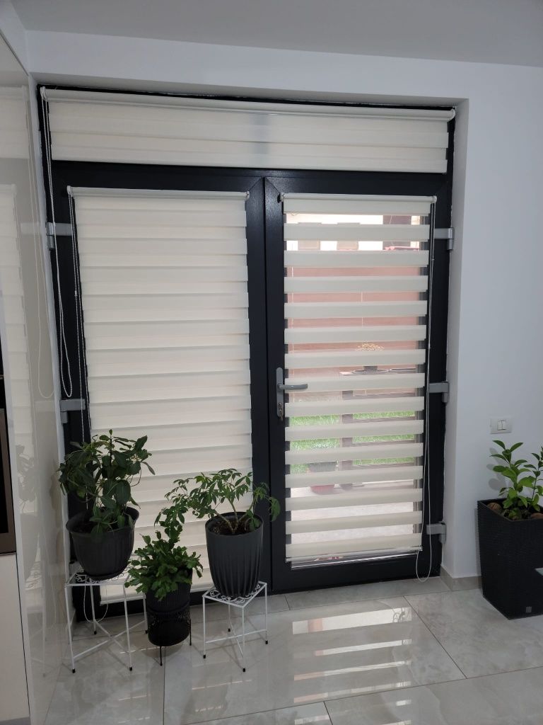 Rolete textile zi-noapte cu Montaj București