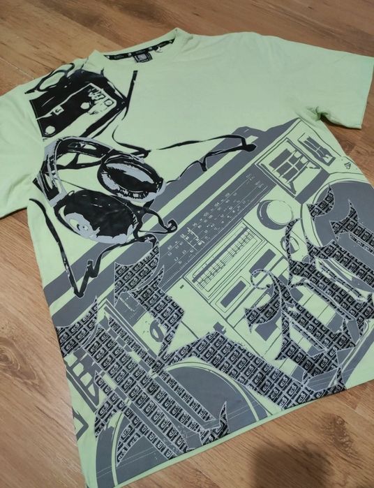 Tricou Karl Kani mărimea L oversize