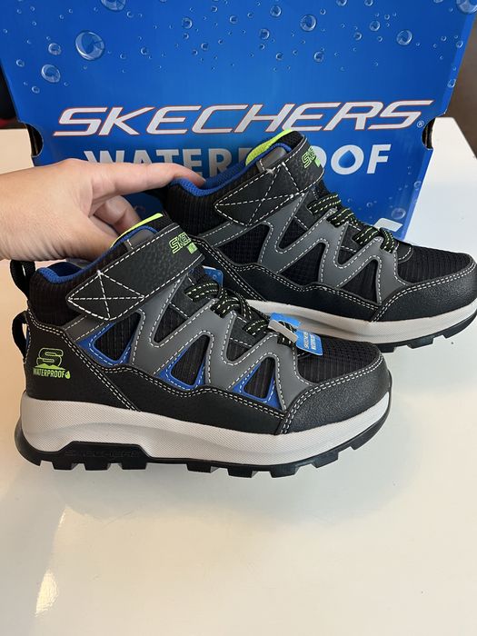 SKECHERS нови боти 30 номер