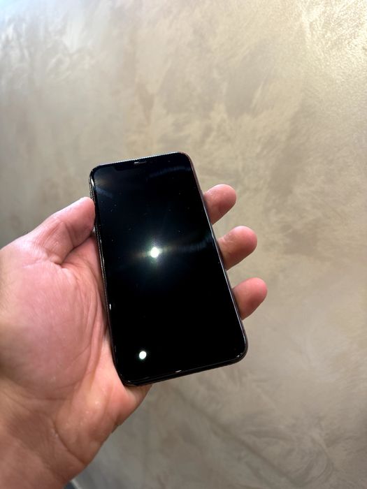 Iphone x 256.      .