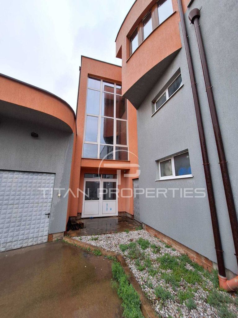 Продава се Склад в Кричим - 3840 кв.м за 141 €/кв.м - Снимка #7