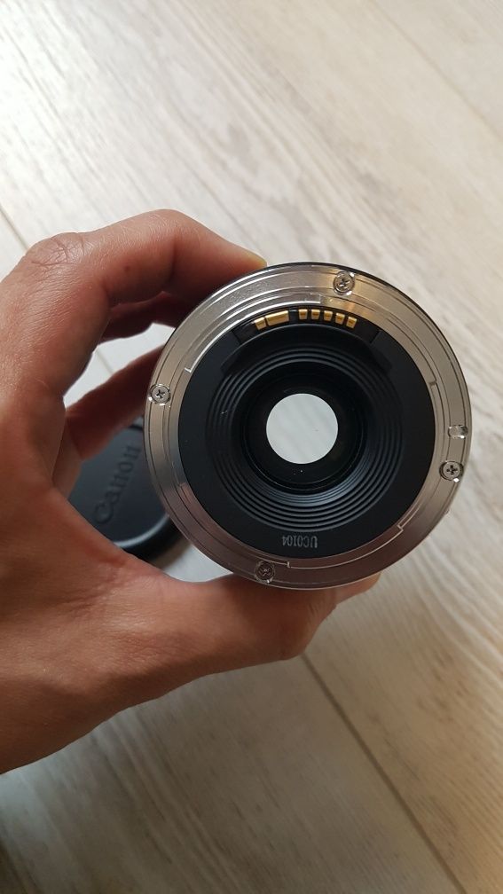 Canon Zoom EF 35-105 1:3.5-4.5