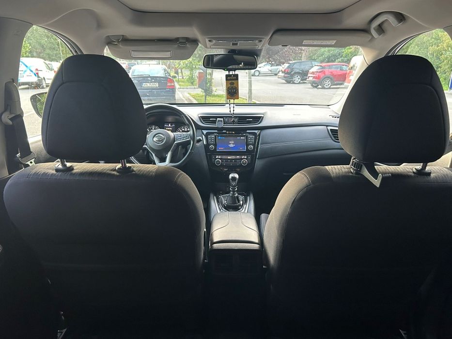 Nissan X-trail 2.0 diesel 177cp  4×4-I Tekna