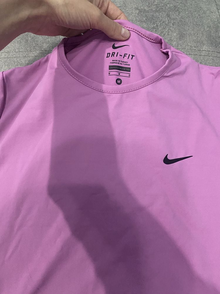 Top dri fit nike